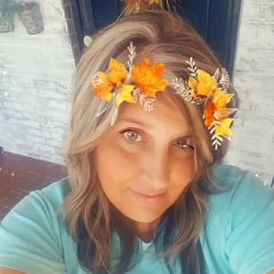 Meet your Posher, Debbie